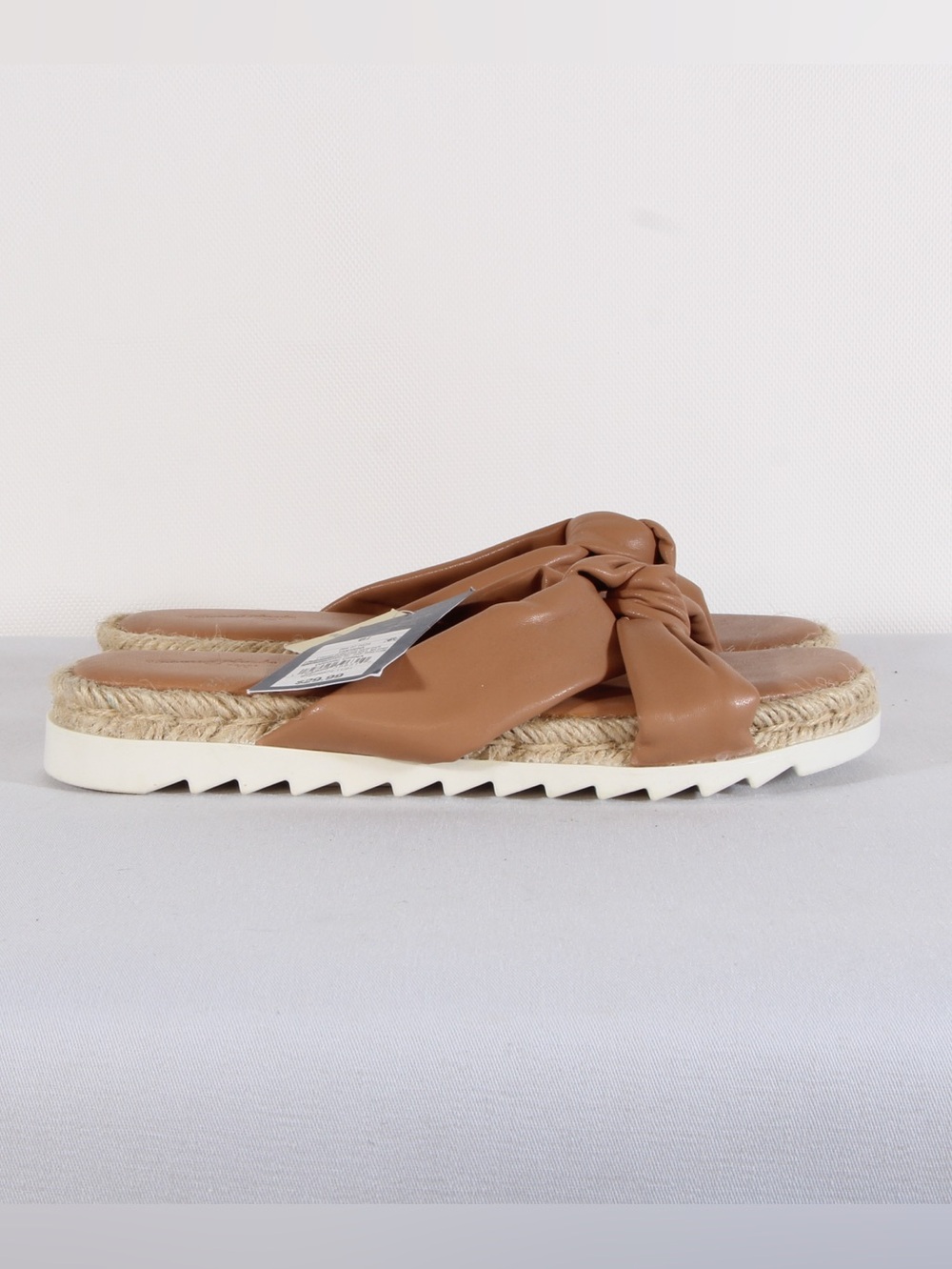 Universal Thread Dena Cognac Tan Knotted Slide Sandals NWT - Picture 4 of 9